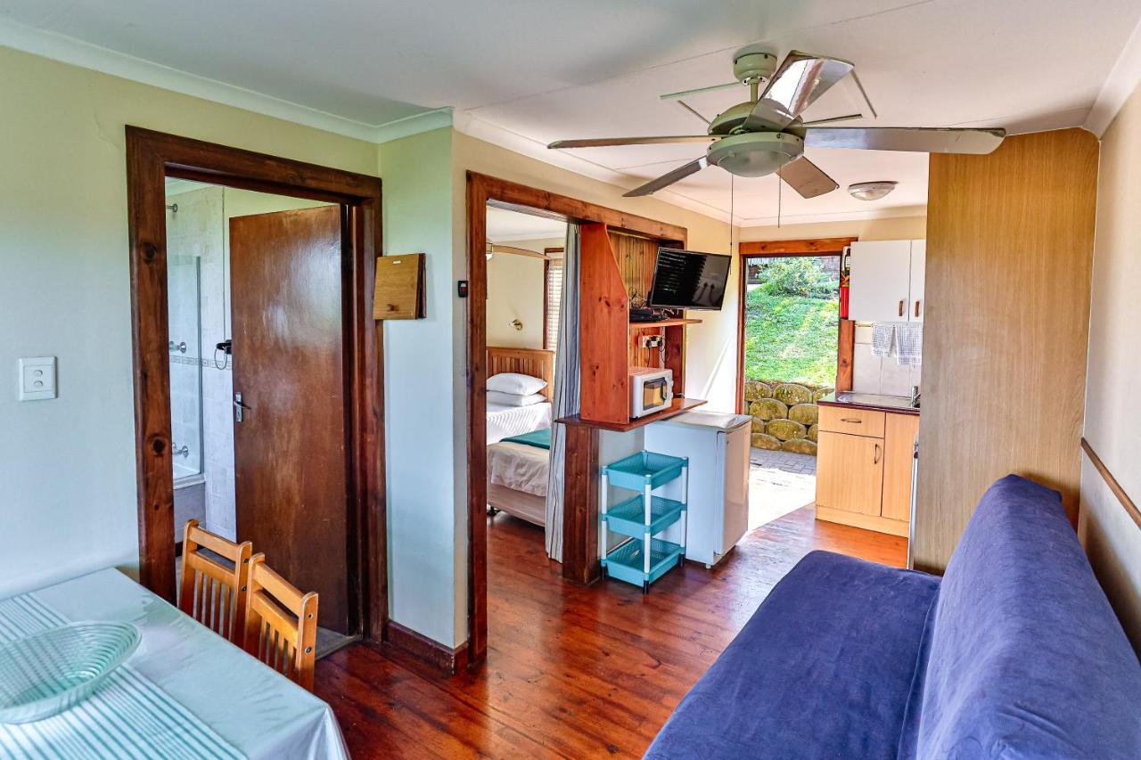 Zuider Zee Guest House Баллито Экстерьер фото
